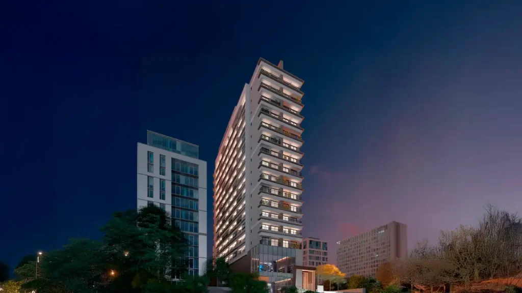Fachada Stay Moema by Helbor - NR — apartamento 1 quartos, Em construção em Moema